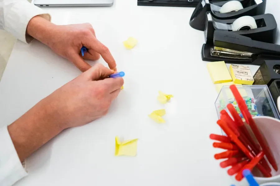 sticky notes
